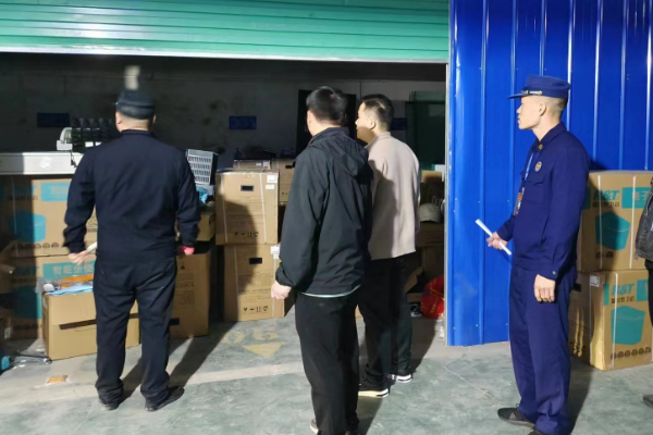 經開區大隊消防宣傳進單位“四個一”活動 筑牢政務服務中心防火墻